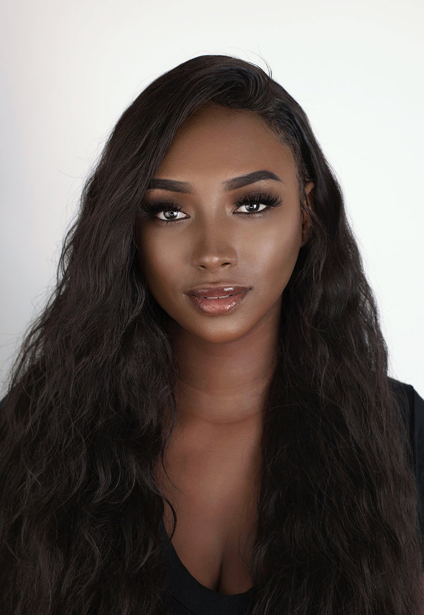 Nathalia Domingos – Neil Jou Agency