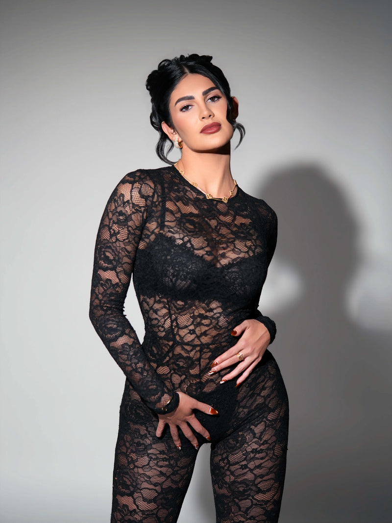 Bella Alvarez
