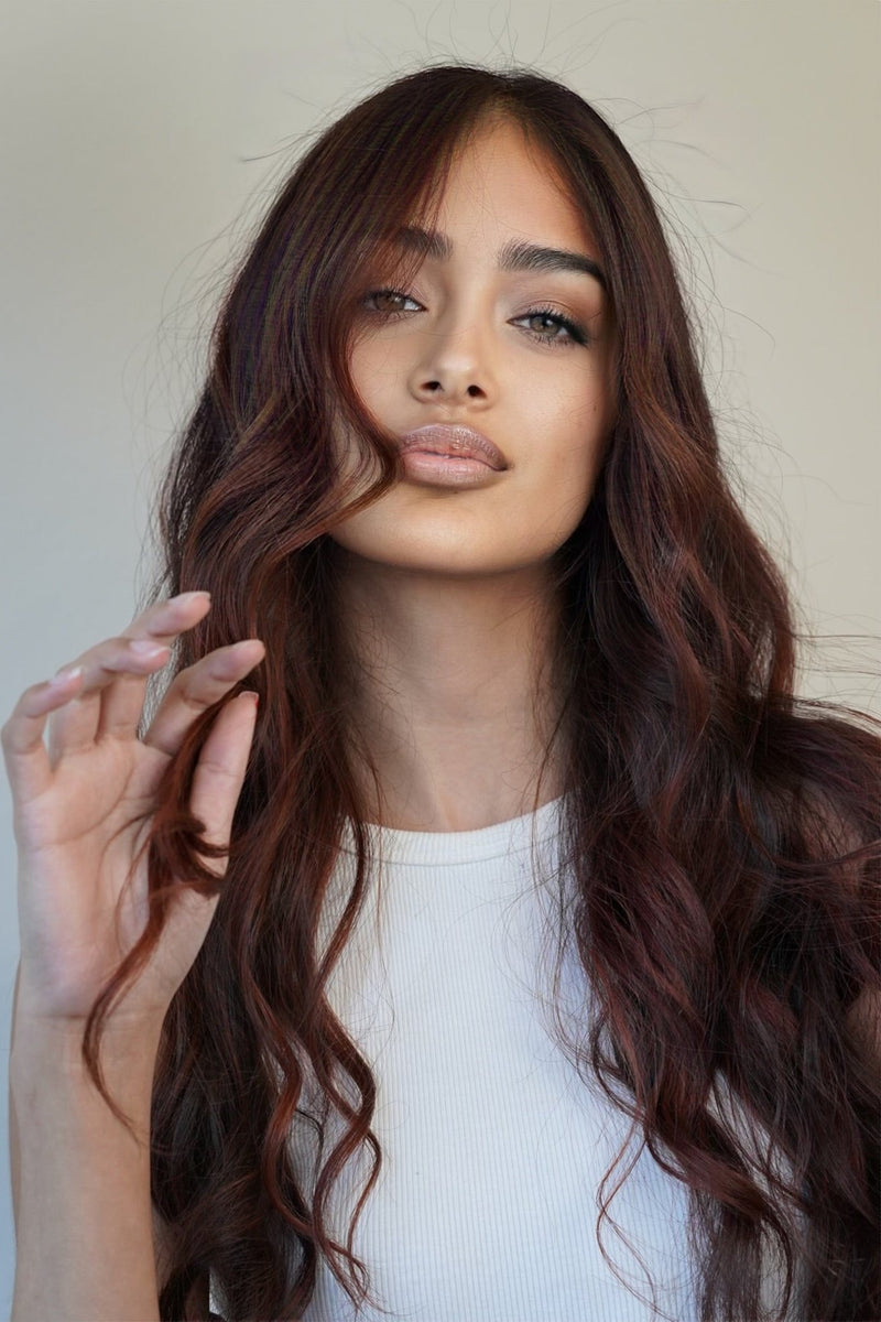 Nikki Mora