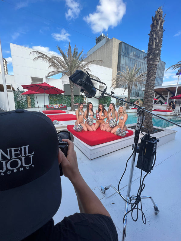 Behind the Scenes (BTS)
